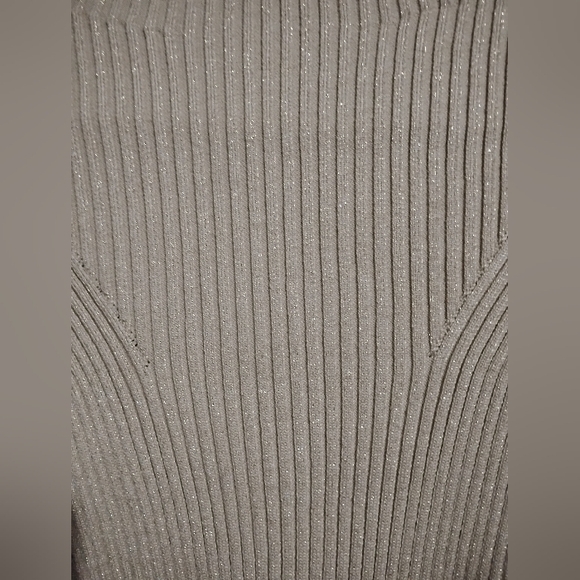 Size Small & Large Matching Sweaters - Picture 3 of 6